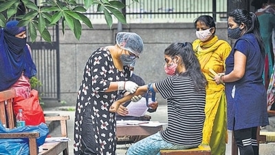 The Centre has asked states to not allow mass gatherings in containment zones and districts reporting at least 5 percent case positivity. (Sanchit Khanna/HT file photo) The Centre has asked states to not allow mass gatherings in containment zones and districts reporting at least 5 percent case positivity. (Sanchit Khanna/HT file photo)