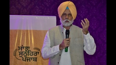 Sanjha Sunehra Punjab is a non-political forum that highlights burning issues. (HT Photo) Sanjha Sunehra Punjab is a non-political forum that highlights burning issues. (HT Photo)