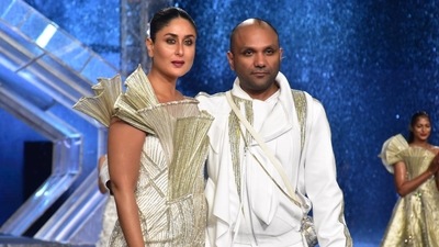 Kareena Kapoor isn't new to the ramp. She had turned showstopper for designer Sabyasachi while being pregnant with son Taimur. (Varinder Chawla) Kareena Kapoor isn't new to the ramp. She had turned showstopper for designer Sabyasachi while being pregnant with son Taimur. (Varinder Chawla)