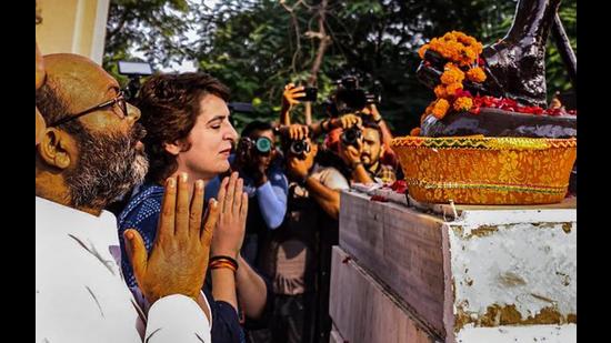 Congress General Secretary Priyanka Gandhi Vadra along with party workers stage a silent dharna over the Lakhimpur Kheri incident, in Lucknow, Monday (PTI Photo)