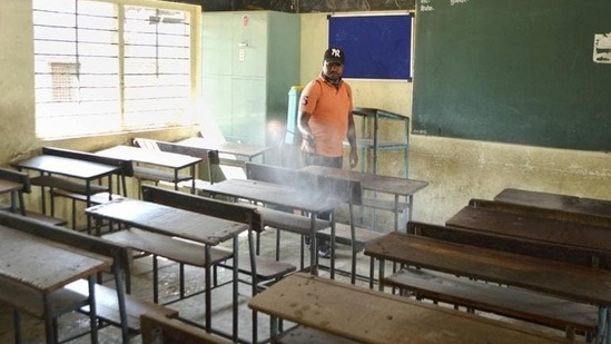 Schools for classes 9 to 12 had reopened in Himachal Pradesh in September.(PTI file photo. Representative image)