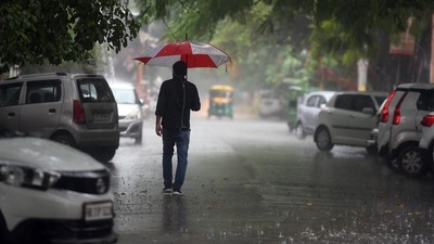 Bengaluru has been witnessing heavy rainfall since Sunday afternoon. (Hindustan Times) Bengaluru has been witnessing heavy rainfall since Sunday afternoon. (Hindustan Times)