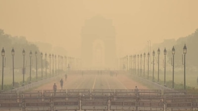 A view of India Gate blanketed in heavy haze in New Delhi (Amal KS/HT file photo) A view of India Gate blanketed in heavy haze in New Delhi (Amal KS/HT file photo)