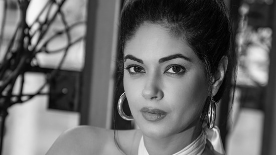 Meera Chopra has filed an FIR against her interior designer and seeks action now. Meera Chopra has filed an FIR against her interior designer and seeks action now.