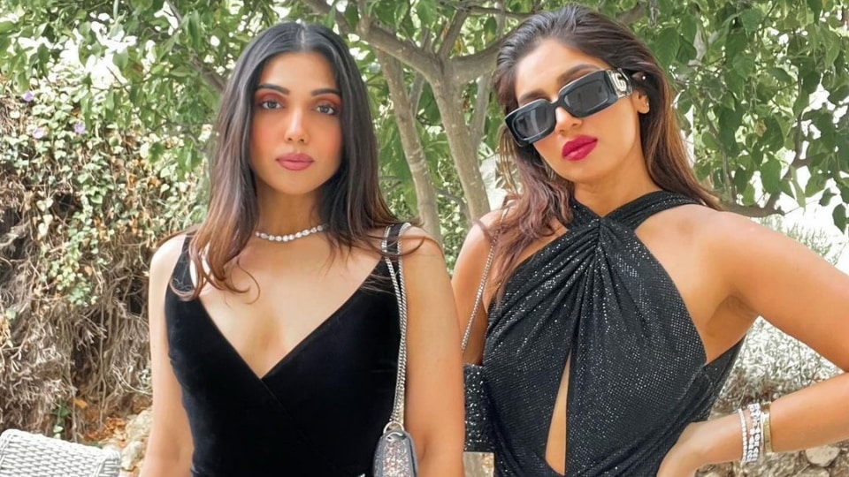 Bhumi Pednekar Sets Glam Sister Fashion Goals With Samiksha Pednekar Rhea Kapoor Drops A Fire 0906