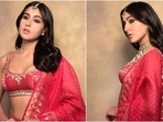 Sara Ali Khan in <span class='webrupee'>₹</span>1 lakh pink lehenga gives a stunning wedding look, brides-to-be take note Sara Ali Khan in <span class='webrupee'>₹</span>1 lakh pink lehenga gives a stunning wedding look, brides-to-be take note