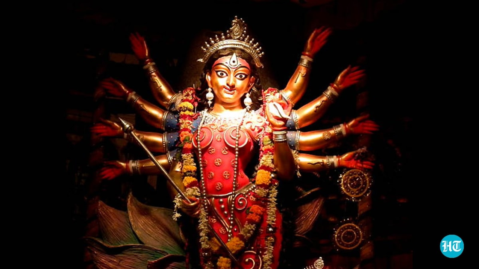 Happy Durga Ashtami and Maha Navami 2021: Best wishes, messages ...