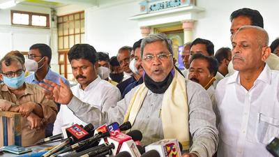 Karnataka Congress leader Siddaramaiah has alleged that the state government is nowhere concerned about the lives of the people in Kalaburagi where the earthquake is scaring people (PTI)