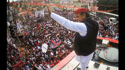 amajwadi Party president Akhilesh Yadav in Kanpur, October 12, 2021. (PTI) amajwadi Party president Akhilesh Yadav in Kanpur, October 12, 2021. (PTI)