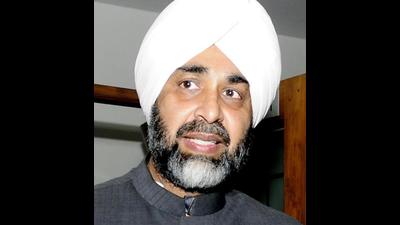 Punjab finance minister Manpreet Singh Badal said all issues pertaining to VAT will be elaborately discussed in the next cabinet meeting and a faceless system for taxpayers before Diwali this year. (HT File) Punjab finance minister Manpreet Singh Badal said all issues pertaining to VAT will be elaborately discussed in the next cabinet meeting and a faceless system for taxpayers before Diwali this year. (HT File)