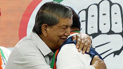 Congress leader and former Uttarakhand chief minister Harish Rawat said the only those former Congress leaders and legislators, will be allowed to return the party who apologise for quitting the party. (Ayush Sharma) Congress leader and former Uttarakhand chief minister Harish Rawat said the only those former Congress leaders and legislators, will be allowed to return the party who apologise for quitting the party. (Ayush Sharma)
