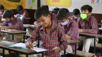 Several teachers and principals said, in interviews, that not only did students forget what they learnt before Covid-19 but they are also showing several psychological and behavioural changes (Hindustan Times) Several teachers and principals said, in interviews, that not only did students forget what they learnt before Covid-19 but they are also showing several psychological and behavioural changes (Hindustan Times)
