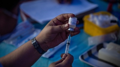 52,379,870 doses of the vaccine have been administered in Tamil Nadu till 7am on Wednesday. (AP | Representational image) 52,379,870 doses of the vaccine have been administered in Tamil Nadu till 7am on Wednesday. (AP | Representational image)