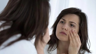 Sleep deprivation, tiredness, increased screen time, stress, dehydration or allergies may contribute to darkening of the area around your eyes. (Shutterstock) Sleep deprivation, tiredness, increased screen time, stress, dehydration or allergies may contribute to darkening of the area around your eyes. (Shutterstock)