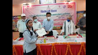 The postal department organised a letter writing competition on the occasion (HT photo)