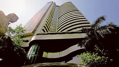 M&M was the top gainer in the Sensex pack, rallying over 3 per cent, followed by PowerGrid, Bharti Airtel, L&T, ICICI Bank and Axis Bank. (HT_PRINT) M&M was the top gainer in the Sensex pack, rallying over 3 per cent, followed by PowerGrid, Bharti Airtel, L&T, ICICI Bank and Axis Bank. (HT_PRINT)