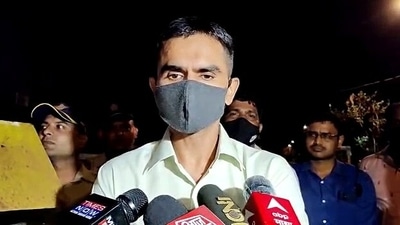 NCB zonal director Sameer Wankhede said six people have been let off by the agency in connection with the raid. (ANI) NCB zonal director Sameer Wankhede said six people have been let off by the agency in connection with the raid. (ANI)