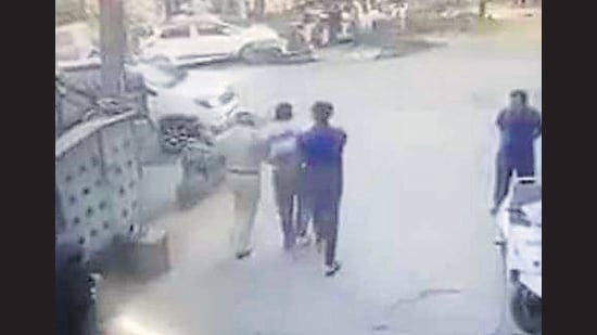 The police personnel were captured in the CCTVs installed in the street while arresting and taking away his brother and later implicated him and his mother in the drug peddling case. (Representative Image/HT File)