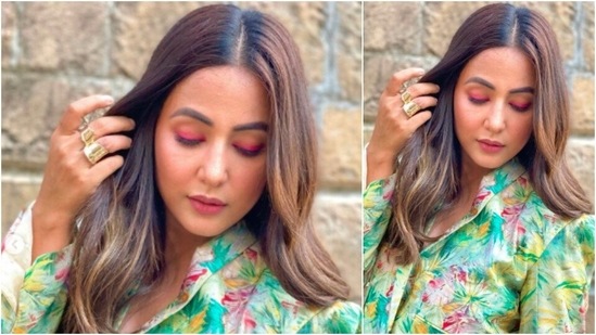 With her coloured hair open, Hina Khan gave posed for the camera.(Instagram/@realhinakhan)