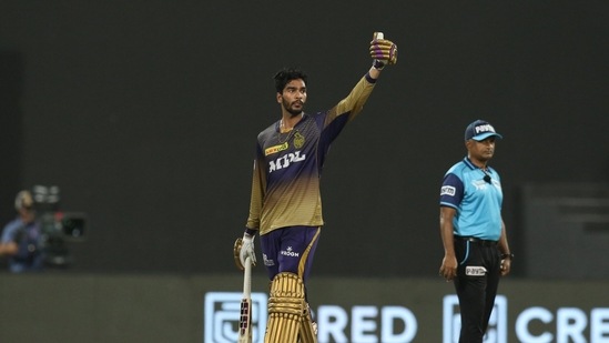 Iyer smashed his 3rd IPL fifty in the process to put KKR in a winning position with Gill.(BCCI/IPL)