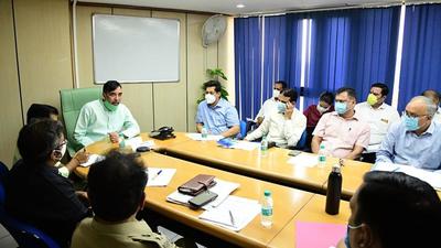 Delhi environment minister Gopal Rai holds a joint meeting with senior officials of Environment, Revenue Departments and Delhi Police regarding the implementation of the 'Red Light on Gaadi Off' campaign, in New Delhi on Thursday. (ANI)