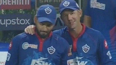 Ricky Ponting with DC Skipper Rishabh Pant (Twitter)