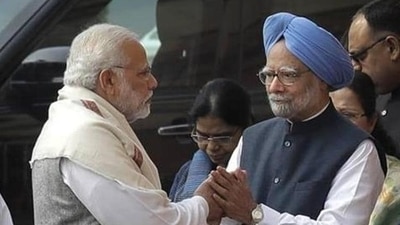 PM Modi with former PM Manmohan Singh (File Photo) PM Modi with former PM Manmohan Singh (File Photo)