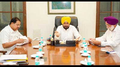 Chief minister Charanjit Singh Channi flanked by his deputies OP Soni and Sukhjinder Singh Randhawa in Chandigarh. The CM convened a meeting with all DCs of Punjab on Thursday and asked them to focus on people-centric works. (HT file photo) Chief minister Charanjit Singh Channi flanked by his deputies OP Soni and Sukhjinder Singh Randhawa in Chandigarh. The CM convened a meeting with all DCs of Punjab on Thursday and asked them to focus on people-centric works. (HT file photo)