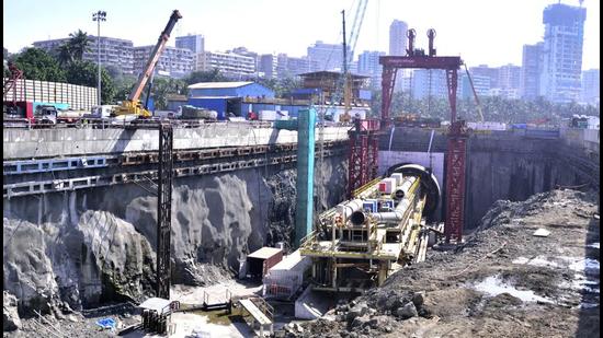 Roughly 200 fishing boats from Worli koliwada on Thursday morning gheraoed a temporary jetty built by the civic body at its coastal road construction site in Worli, to protest against ongoing work to build an interchange bridge between the coastal road and the Bandra-Worli sea link (HT FILE)