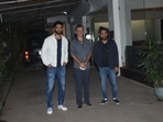 Vicky Kaushal with directors Shoojit Sircar and Rajkumar Hirani at the screening of Sardar Udham.(Varinder Chawla) Vicky Kaushal with directors Shoojit Sircar and Rajkumar Hirani at the screening of Sardar Udham.(Varinder Chawla)