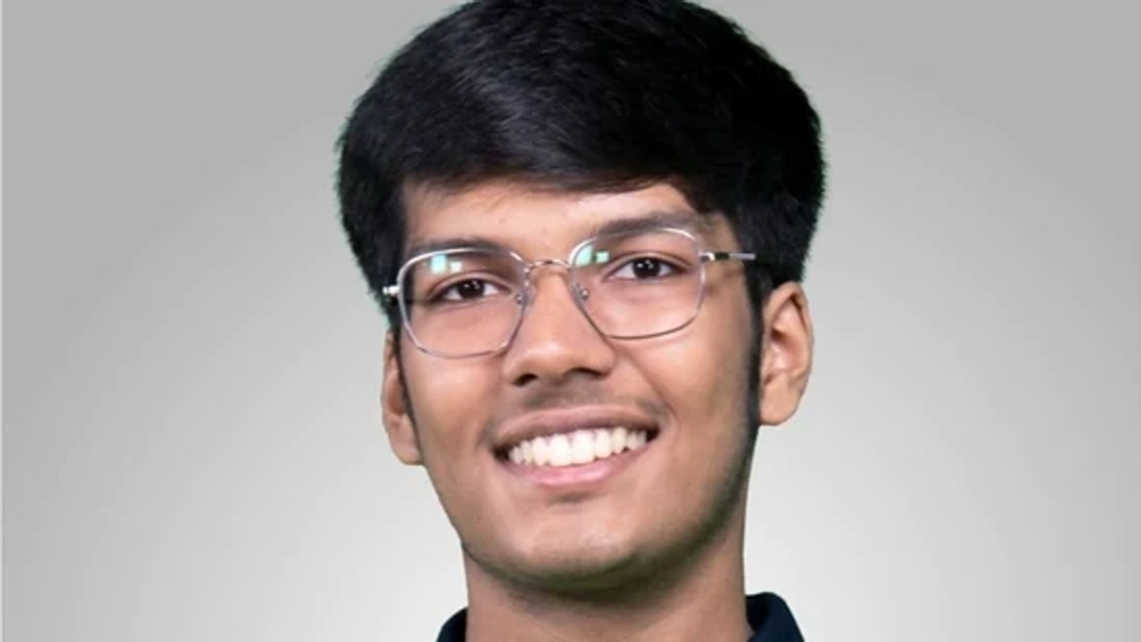 Mridul Agarwal From Delhi Zone Tops JEE-Advanced; 41k Crack Exam ...