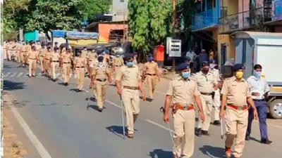 To make the promotions possible, the state has also abolished the position of police naik, which will ensure that constables get promoted till PSI rank before retirement. (HT FILE PHOTO FOR REPRESENTATION) To make the promotions possible, the state has also abolished the position of police naik, which will ensure that constables get promoted till PSI rank before retirement. (HT FILE PHOTO FOR REPRESENTATION)
