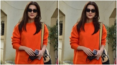 Leaving her long tresses free, Kriti posed for the cameras with the brightest smile. (HT Photos/Varinder Chawla) Leaving her long tresses free, Kriti posed for the cameras with the brightest smile. (HT Photos/Varinder Chawla)