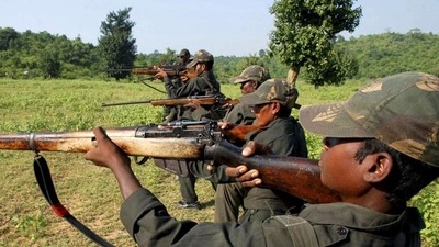 Maoist rebels train in a forest area in Bihar's Gaya district.&nbsp; ((AP File Photo))