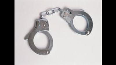 The crime branch of the Chandigarh police arrested a member of the Lawrence Bishnoi-Kala Rana gang and recovered a country-made pistol and five cartridges from his possession. (HT File/ Representational image)