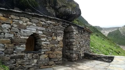 A view of the Rudra meditation cave in Kedarnath. (HT Photo) A view of the Rudra meditation cave in Kedarnath. (HT Photo)