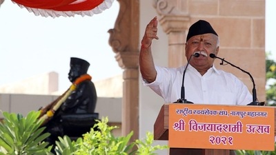 Rashtriya Swayamsevak Sangh (RSS) chief Mohan Bhagwat speaks during his annual Vijaya Dashami address, in Nagpur on Friday.&nbsp; (ANI)
