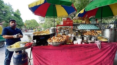 This is Dilli 6 Chaat Bhandar. (Mayank Austen Soofi) This is Dilli 6 Chaat Bhandar. (Mayank Austen Soofi)