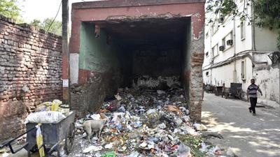 Of the 246 dhalaos shut by the civic body, 113 are located in the Rohini zone, 71 in Keshavpuram, 36 in Civil Lines, 10 in Karol Bagh, 9 in City-Sadar Paharganj zone and 7 in Narela. (Picture for representation only/Sanchit Khanna-HT Archive) Of the 246 dhalaos shut by the civic body, 113 are located in the Rohini zone, 71 in Keshavpuram, 36 in Civil Lines, 10 in Karol Bagh, 9 in City-Sadar Paharganj zone and 7 in Narela. (Picture for representation only/Sanchit Khanna-HT Archive)