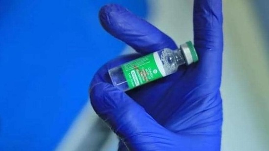 While almost 100% of the eligible population in the Dehradun district have been administered the first dose of the Covid-19 vaccine, the second dose coverage has been 50%.(Representational image)