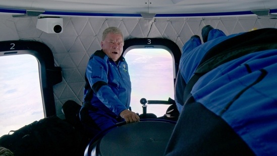 Star Trek actor William Shatner experiences weightlessness with three other passengers during the apogee of the Blue Origin New Shepard mission NS-18 suborbital flight near Van Horn, Texas, U.S. in a still image from video October 13, 2021. Blue Origin/Handout via REUTERS. NO RESALES. NO ARCHIVES. THIS IMAGE HAS BEEN SUPPLIED BY A THIRD PARTY. TPX IMAGES OF THE DAY(via REUTERS)