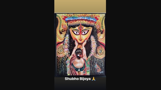 Smriti Irani shared the Subho Bijoya related post about an hour ago.(Instagram/@smritiiraniofficial)