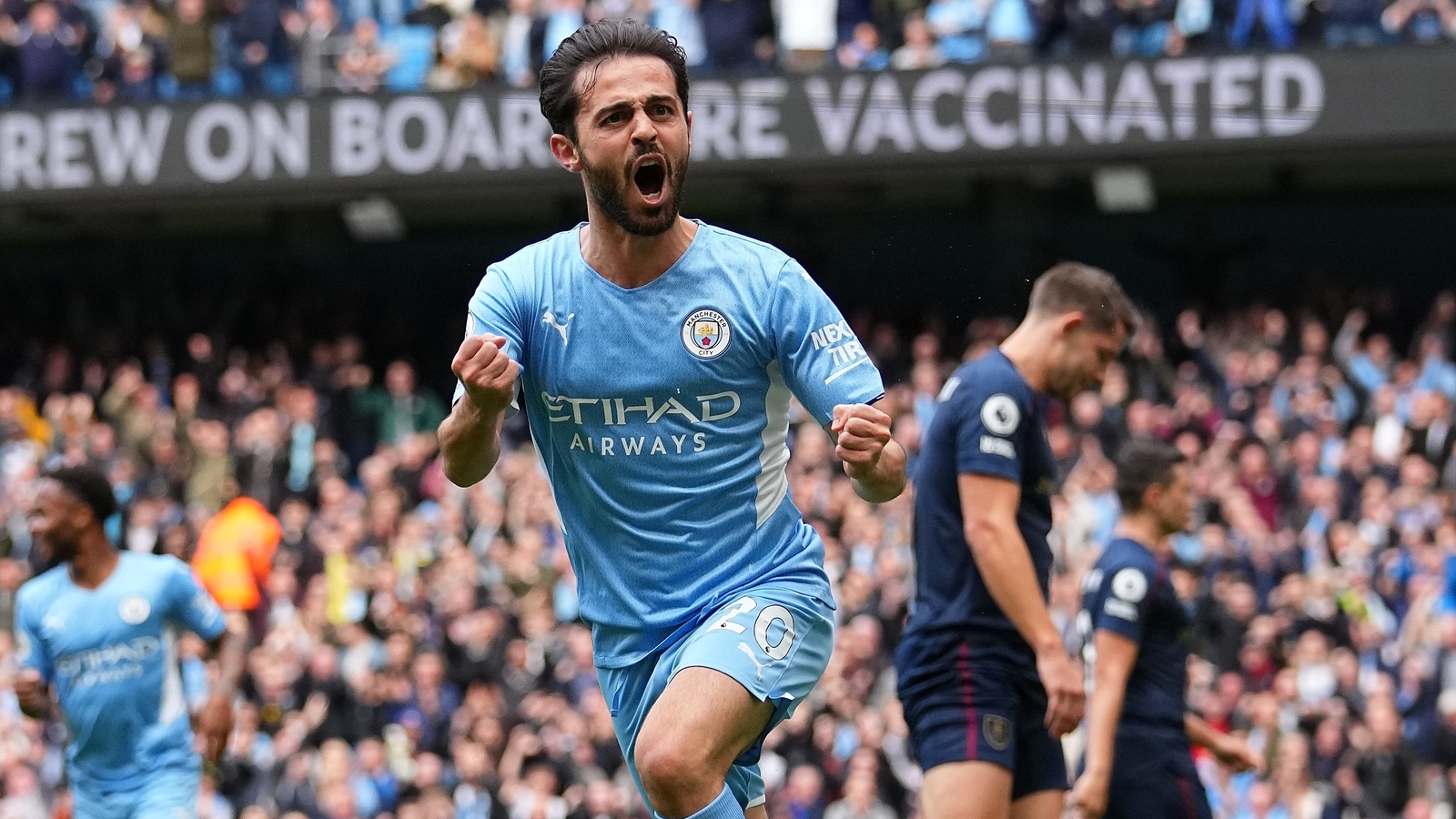 Premier League: Bernardo Silva and Kevin De Bruyne give City win over Burnley