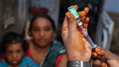 Unvaccinated foreigners will be barred from entry, while unvaccinated Americans will need a negative Covid-19 test. (PTI)