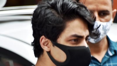 NCB referred to Showik Chakraborty's case in connection with Aryan Khan case during this week's hearing. NCB referred to Showik Chakraborty's case in connection with Aryan Khan case during this week's hearing. 