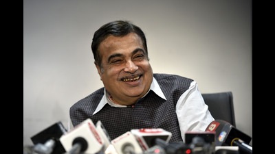 In a speech last Tuesday in Nashik, the transport minister said the harsh sound of car horns and the screech of sirens are “irritating”. (Sanjeev Verma/HT PHOTO) In a speech last Tuesday in Nashik, the transport minister said the harsh sound of car horns and the screech of sirens are “irritating”. (Sanjeev Verma/HT PHOTO)