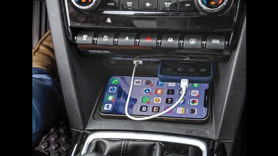 The talking point is the massive twin-screen panel and debuts Mahindra’s ‘AdrenoX’ infomatics system The talking point is the massive twin-screen panel and debuts Mahindra’s ‘AdrenoX’ infomatics system