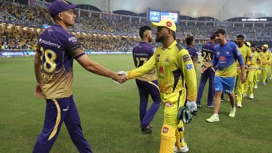 MS Dhoni shakes hands with Kolkata Knight Riders' Tim Southee. (CSK/Twitter) MS Dhoni shakes hands with Kolkata Knight Riders' Tim Southee. (CSK/Twitter)