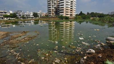 Since the first week of October, HT has found water stagnation at many localities in the city, which may facilitate mosquito breeding and subsequently, dengue. (Vipin Kumar /HT PHOTO) Since the first week of October, HT has found water stagnation at many localities in the city, which may facilitate mosquito breeding and subsequently, dengue. (Vipin Kumar /HT PHOTO)