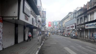 A deserted Laxmi road during Maharashtra bandh in Pune, on October 11. It is not in public interest to stage protests, bandhs by political parties and force shops to shut down shutters amid losses during Covid, say readers. (HT PHOTO) A deserted Laxmi road during Maharashtra bandh in Pune, on October 11. It is not in public interest to stage protests, bandhs by political parties and force shops to shut down shutters amid losses during Covid, say readers. (HT PHOTO)
